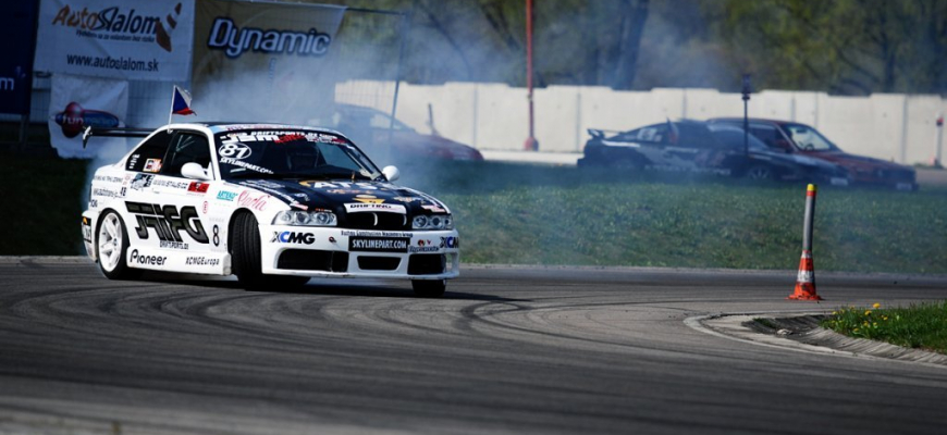 Video: MOL Dynamic King of Drift Slovakia 2010